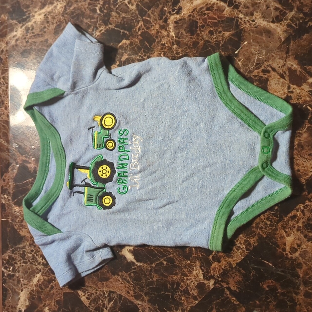 Size 9-12 Month Baby Boy John Deere Grandpa's Little Buddy Onesie